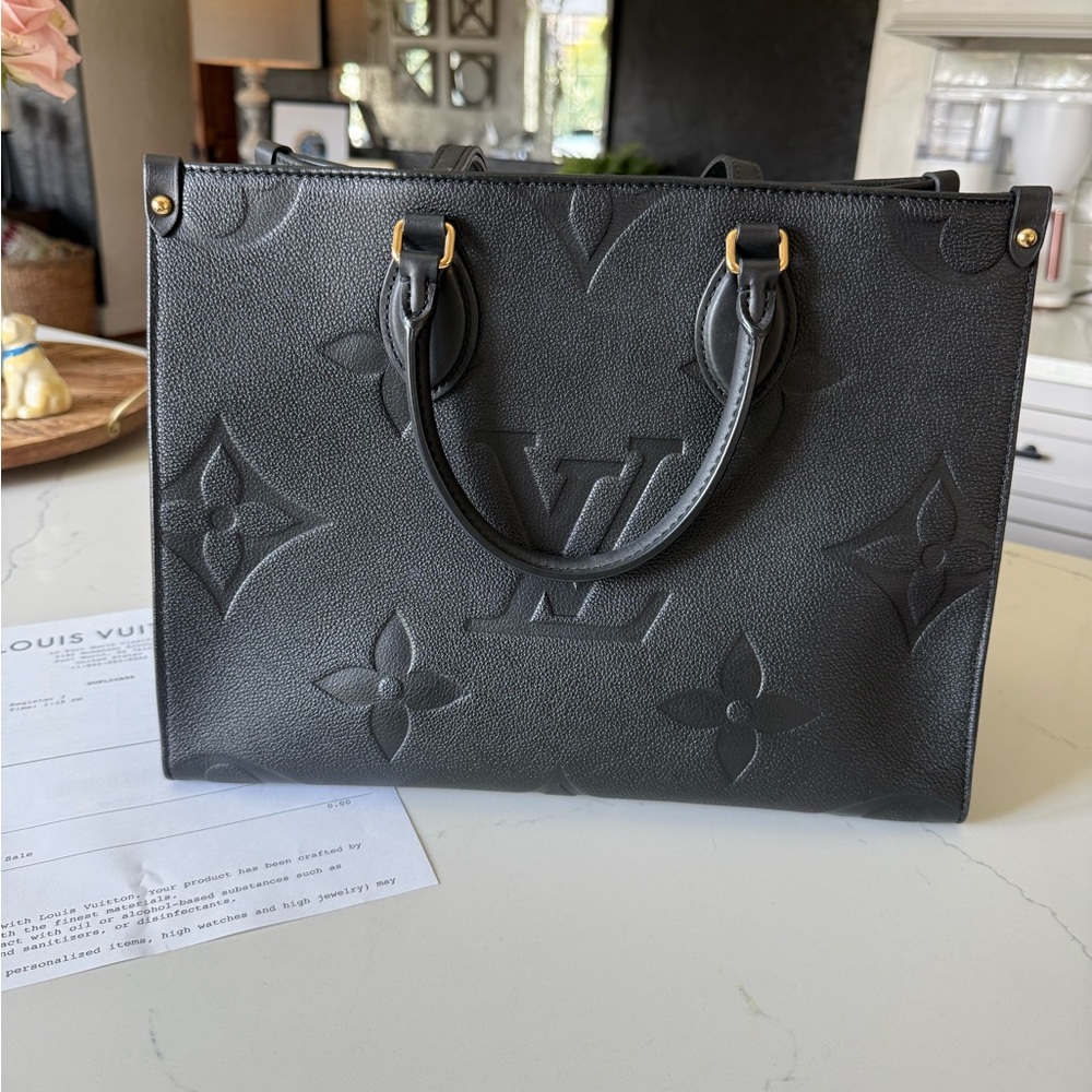 Louis Vuitton MM On the Go Noir